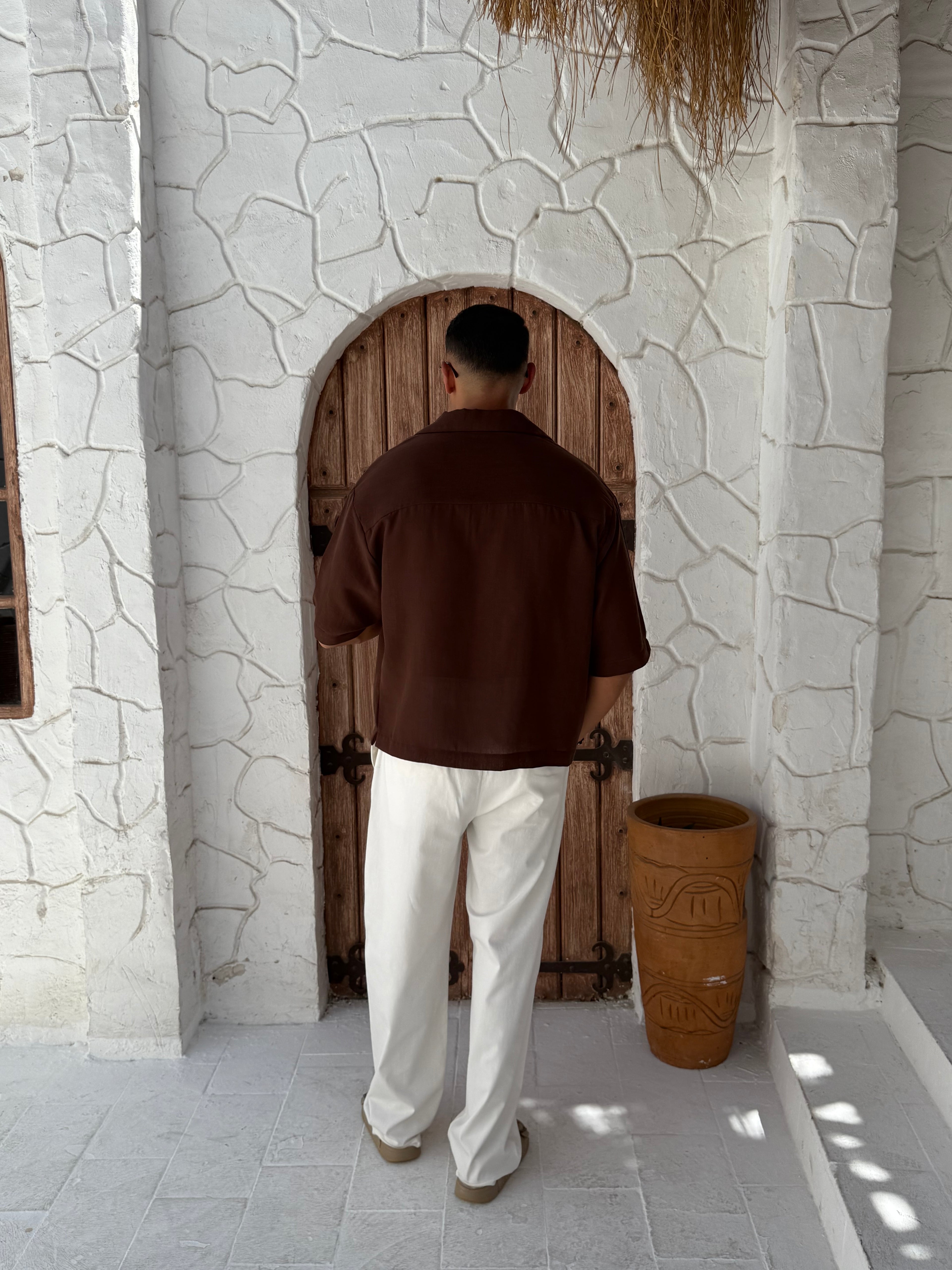 Linen shirt with half sleeves