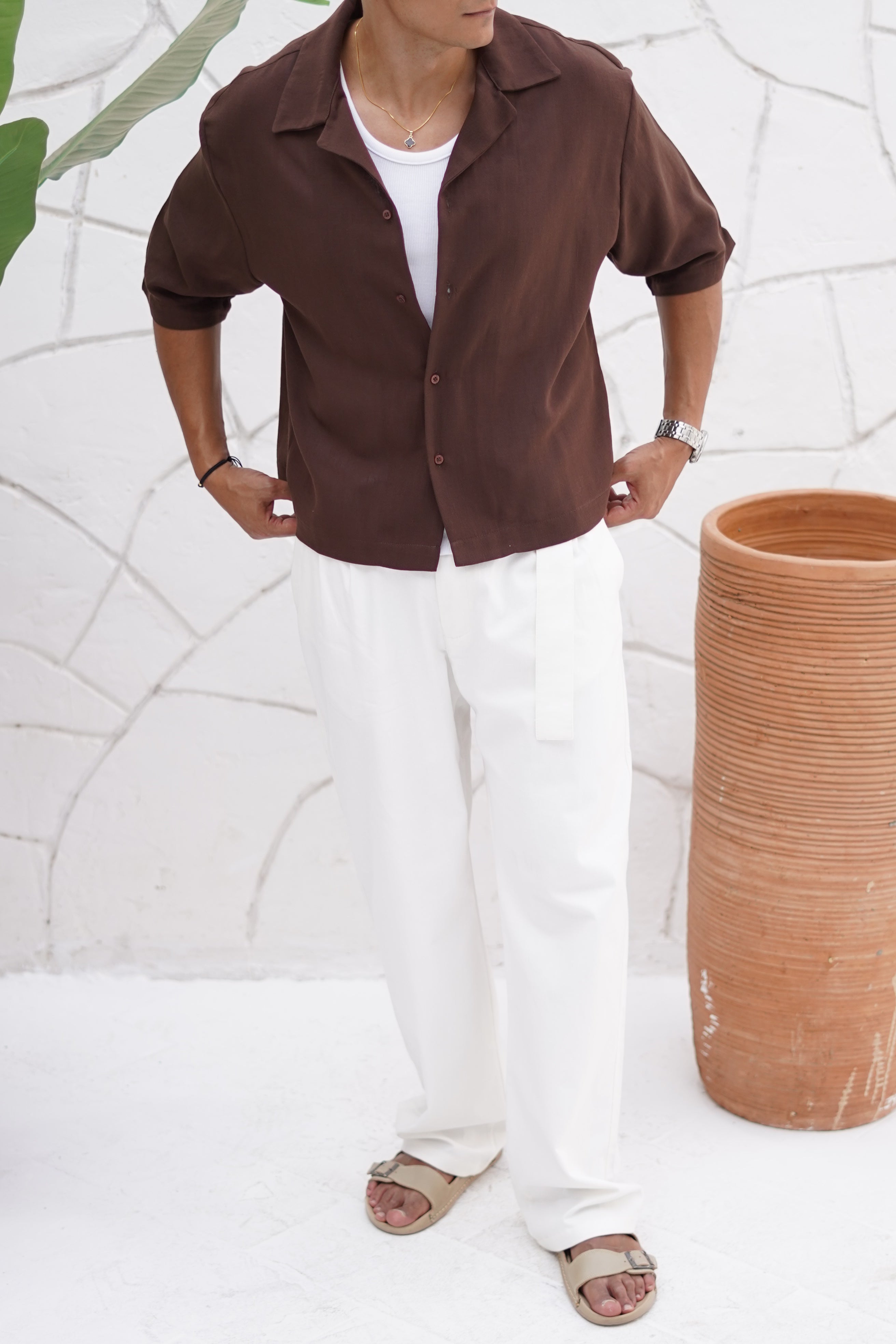 Linen shirt with half sleeves