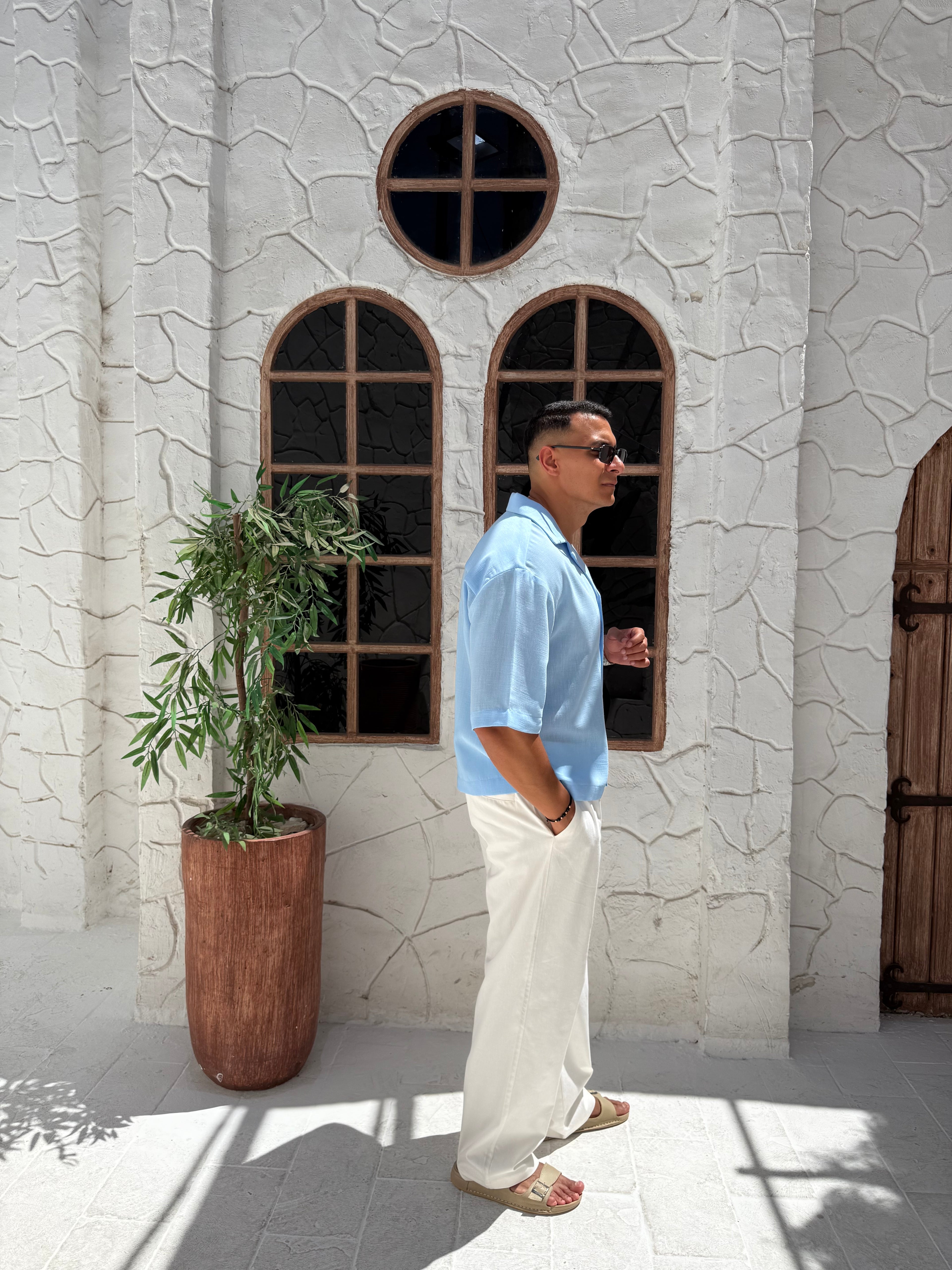 Linen shirt with half sleeves