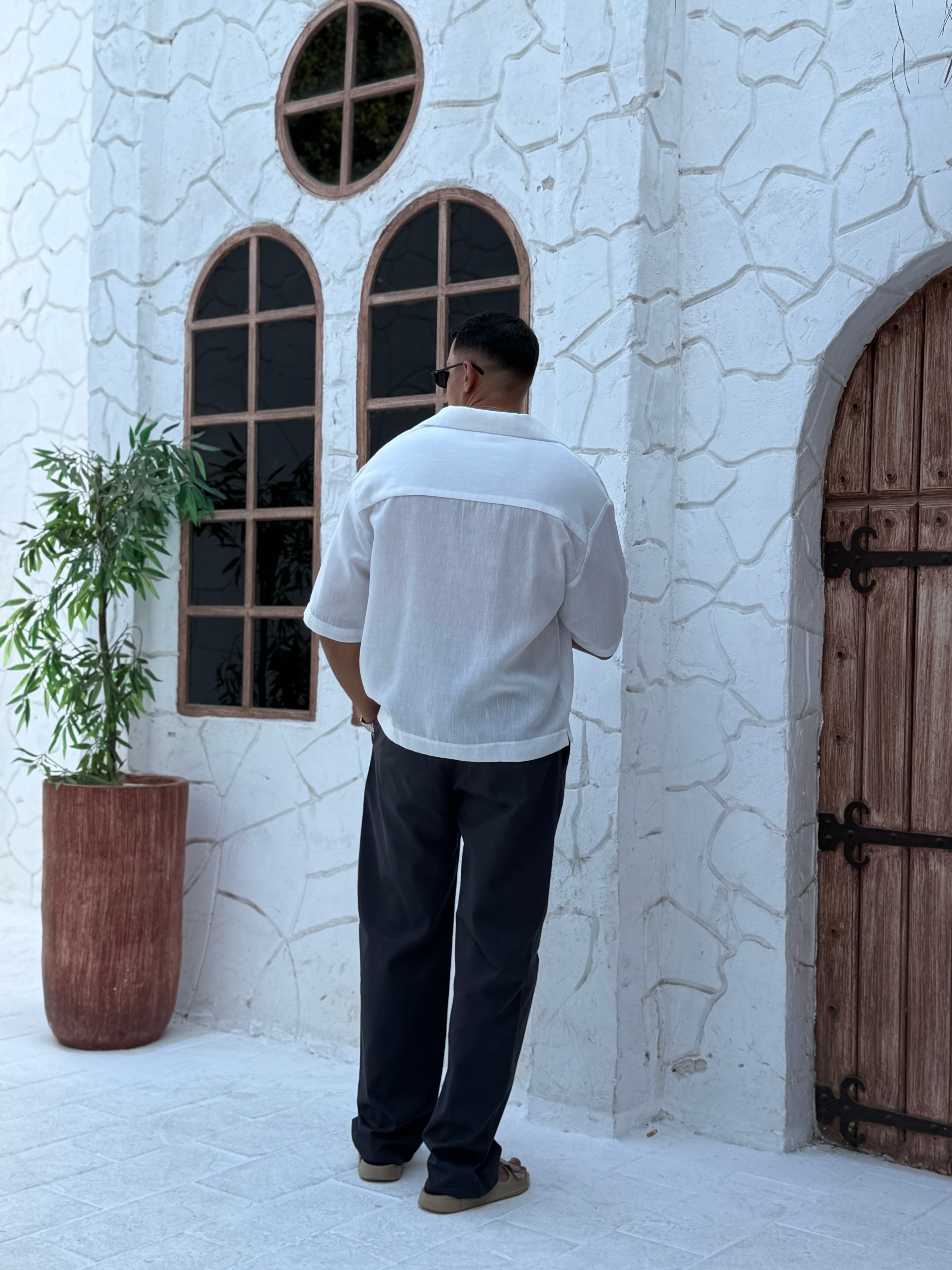 FAME men's gabardine cotton pants with side pockets and matching belt in beige, regular fit casual trousers for men in Egypt.